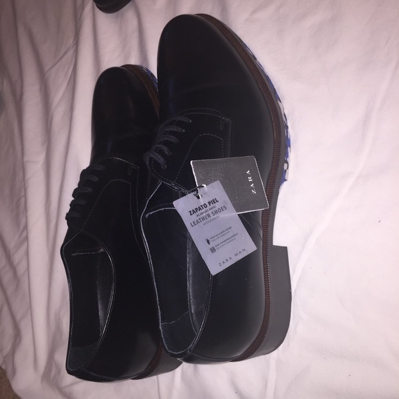 ‼️BUY NOW✨Black Leather Oxfords w/ Blue Camo Soles